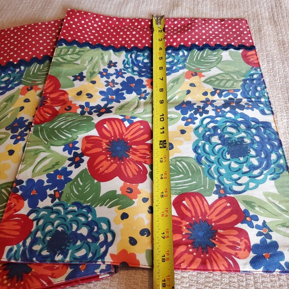 The Pioneer Woman Floral Polka Dot Placemats Set of 4 Red Blue Yellow Farmhouse